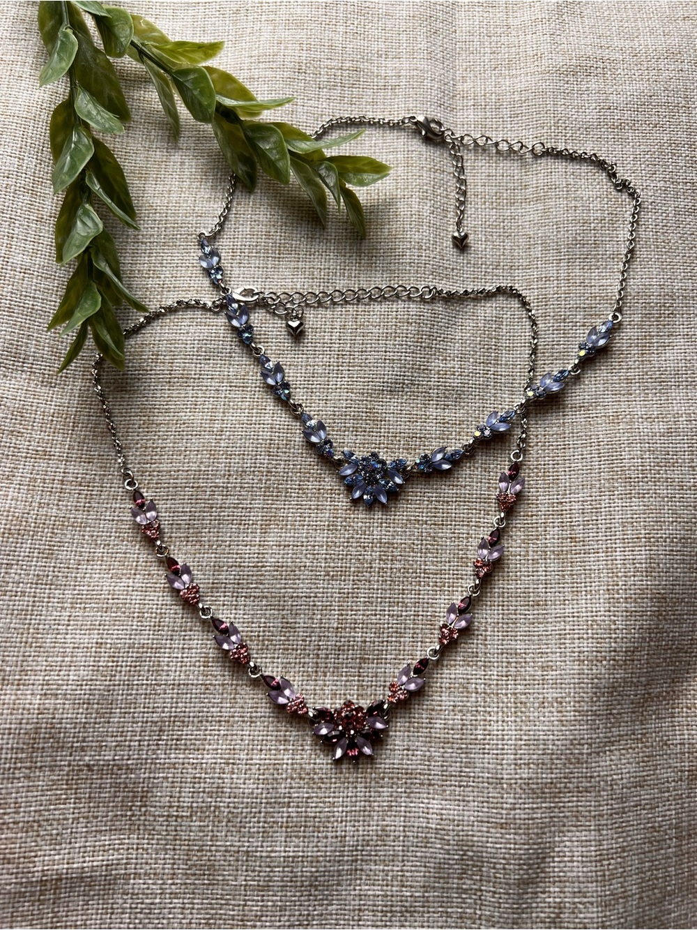 VINTAGE Silver Sparkly Flower Necklace Set with Purple and Blue Crystals